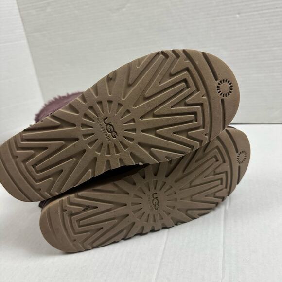 Ugg Bailey Bow Purple Mid Boots Sheepskin Suede Shearling Size 7 - Picture 10 of 14
